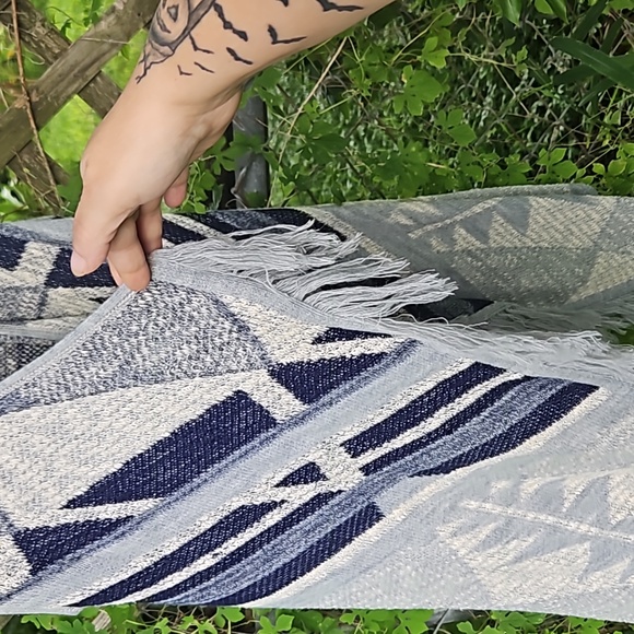 Shades of Blue Bohemian Style Open Front Knit Fringed Long Vest Top Small - Picture 4 of 13